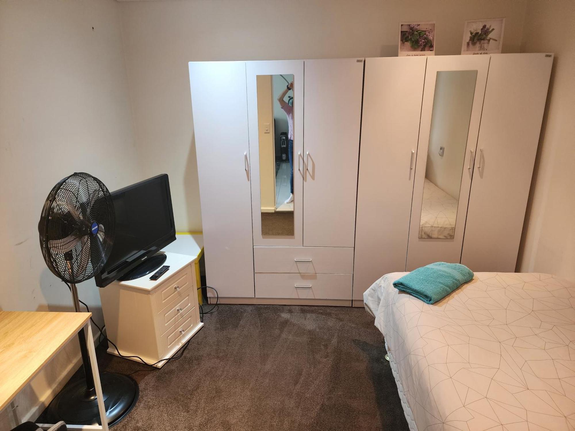 Parramatta Shared Apartment Σίδνεϊ Δωμάτιο φωτογραφία